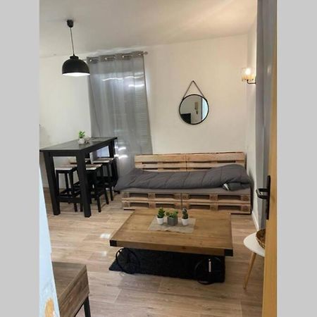 Charmant Petit Studio Au Coeur De Figeac Διαμέρισμα Εξωτερικό φωτογραφία