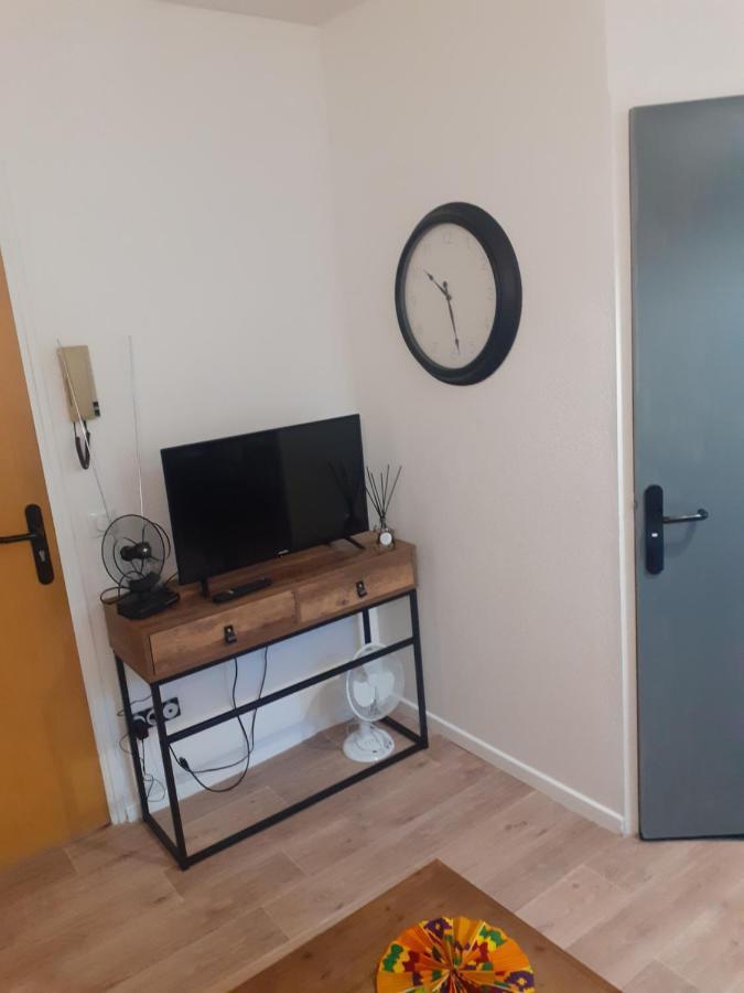 Charmant Petit Studio Au Coeur De Figeac Διαμέρισμα Εξωτερικό φωτογραφία