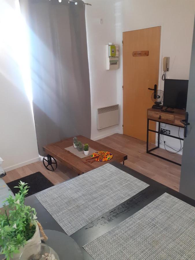 Charmant Petit Studio Au Coeur De Figeac Διαμέρισμα Εξωτερικό φωτογραφία